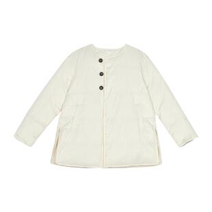 Into The East己印米白色圆领系扣羽绒服