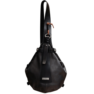 HANMIIS原创真皮胸包 B6伞兵 头层牛皮男包机车复古单肩包斜挎包