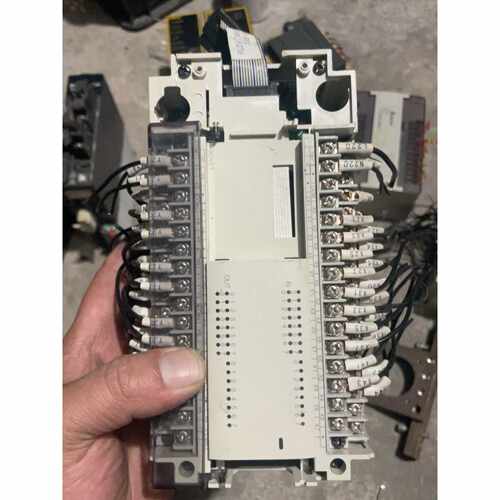 议价PLC扩展模块FX2N48ER日本制造实物拍摄输维修