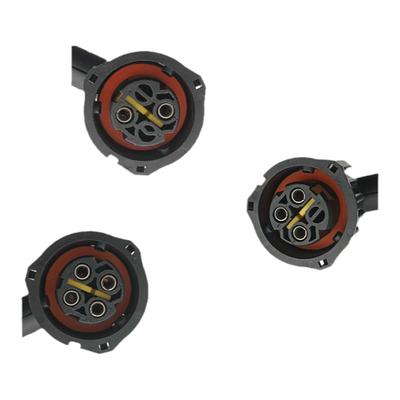 雾灯尾灯大灯四孔七孔插头通用