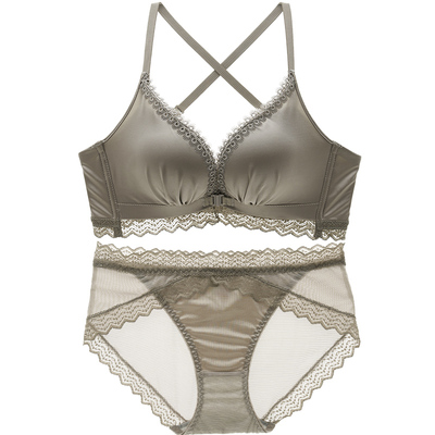 性感小胸聚拢美背前扣内衣aa杯