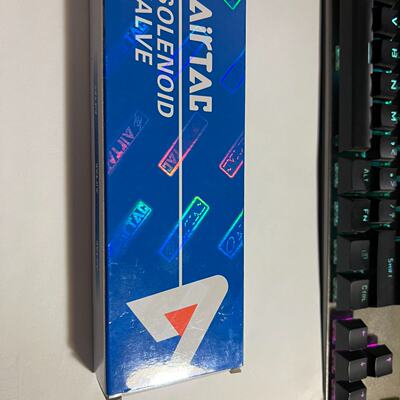 议价AirTAC亚德客电磁阀 4V230C-08B