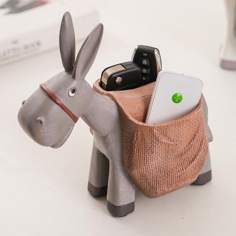 书房办公室可爱摆件笔筒收纳小装饰品驴创意个性书桌电脑桌面摆设