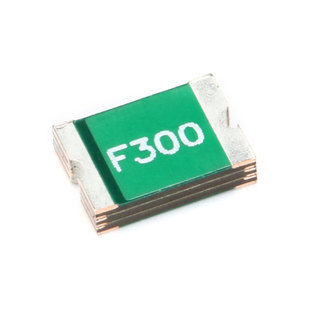 1812 贴片自恢复保险丝/保险管 PPTC 6V 3A 3000MA FSMD300R