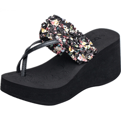 时尚百搭风坡跟厚底沙滩鞋