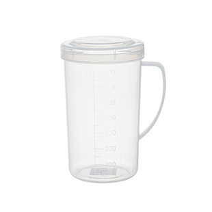 带刻度牛奶杯 带盖冲奶粉水杯 微波炉加热早餐杯 塑料带柄喝奶杯