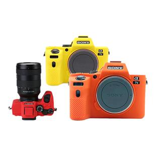 耐影A7R5硅胶套适用于索尼ZVE10二代微单ZV1F A7M4 A7R4 ZVE10 A7M3 R2M2 M4 A7C A74 A7S3 A7R5 A7M5保护套