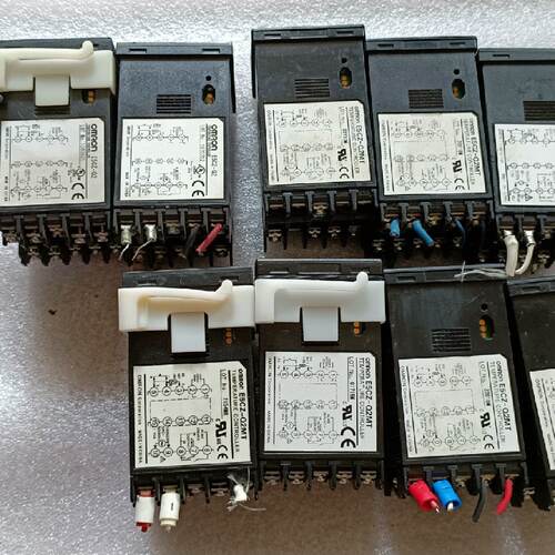 【询价】件温控器仪E5CZ-Q2MT 有7个，E5CZ-Q适用