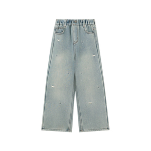 Amybaby女童裤子春季2026新款元气爱心刺绣直筒阔腿百搭牛仔裤