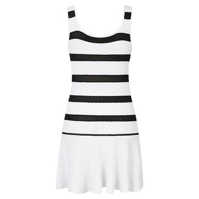 ThreeQuarters钉珠针织连衣裙