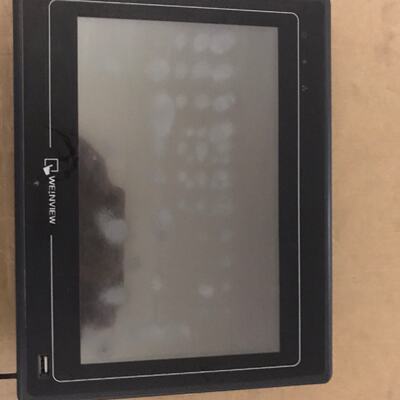 询价-威纶MT6100i V2WV，设备，成色如图，显示正常，