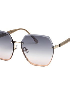 巴宝莎自带妆容感太阳镜