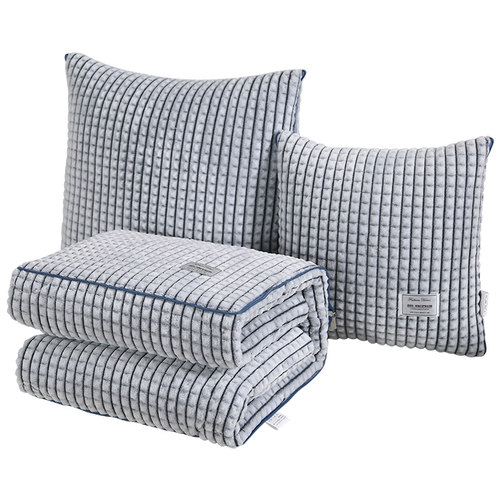 加厚保暖牛奶绒抱枕被子两用办公室午睡沙发靠枕汽车靠垫二合一冬