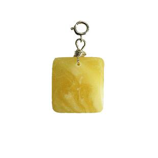 酌酒。俄罗斯蜜蜡吊坠小巧琥珀项链挂件锁骨链女款万能小滴溜天然