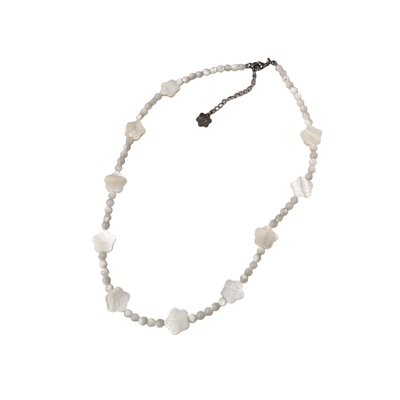 天然贝壳小花朵项链奶油甜美