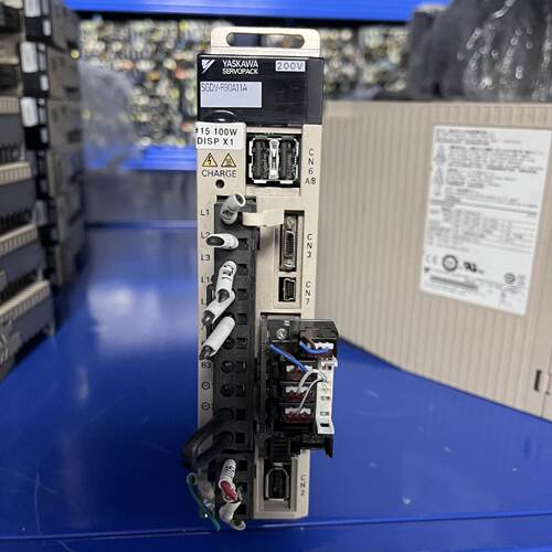 【询价】安川100瓦200w400w驱动器SGDV-R90A11A/适用