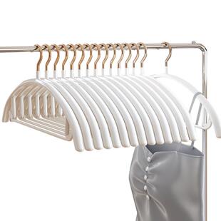 佳帮手家用衣架防滑无痕衣挂学生防肩角护衣浸塑撑衣服挂架衣撑子