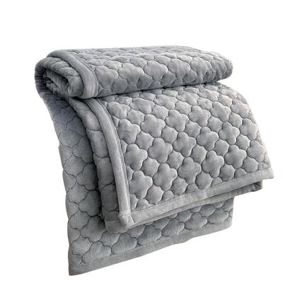 A类牛奶绒大豆夹棉床护垫