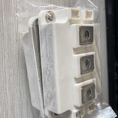 议价GD400HFL120C2S，斯达IGBT模块。宽体大体积。