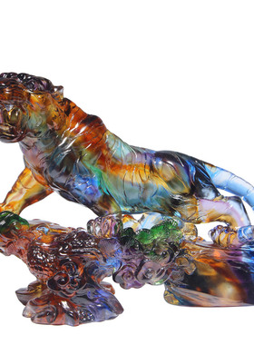 琉璃老虎摆件招财属虎吉祥物