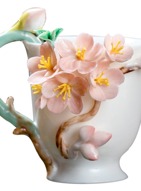 东方泥土陶瓷釉下彩樱花水杯摆件