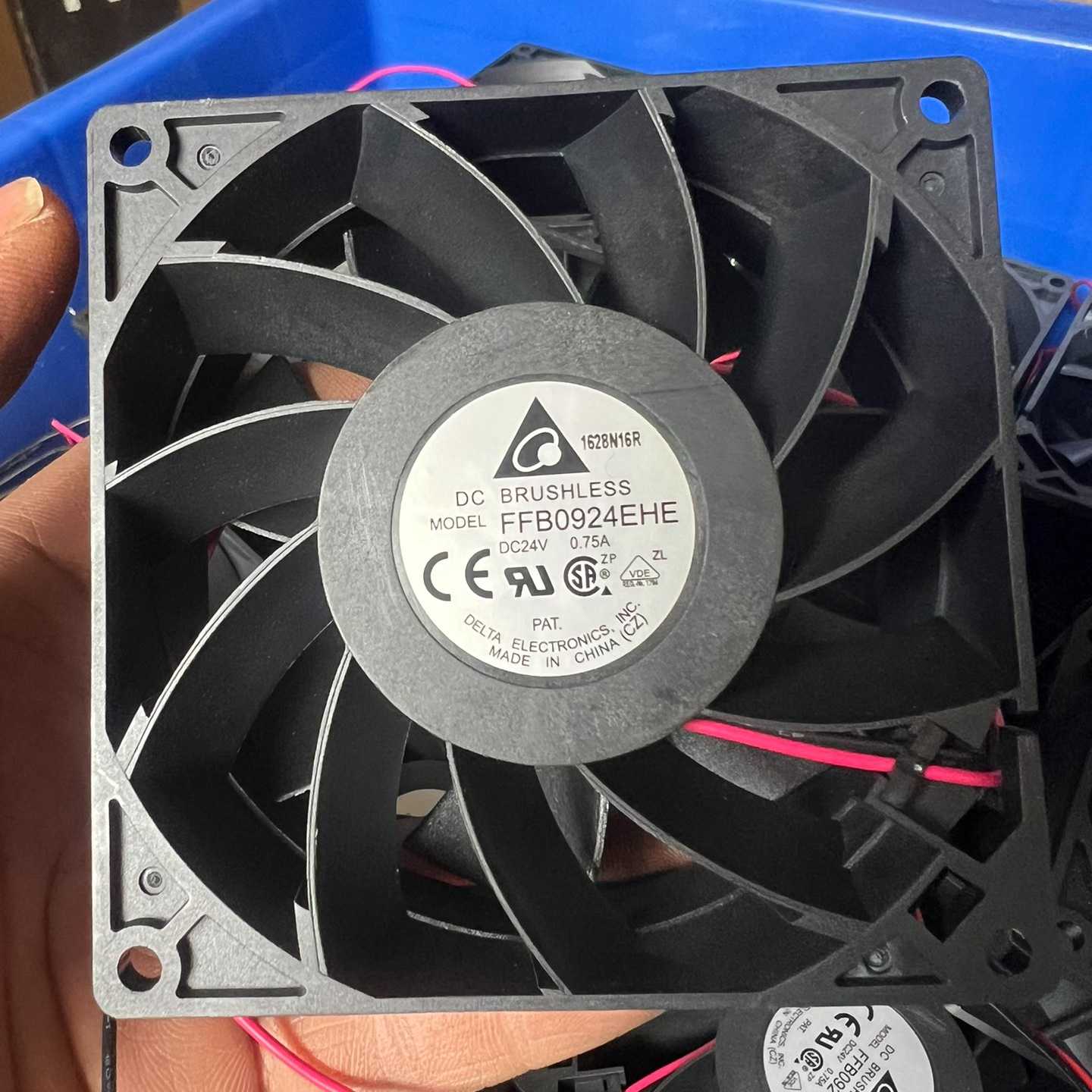 全新台达原装 FFB0924EHE&mdash;议价