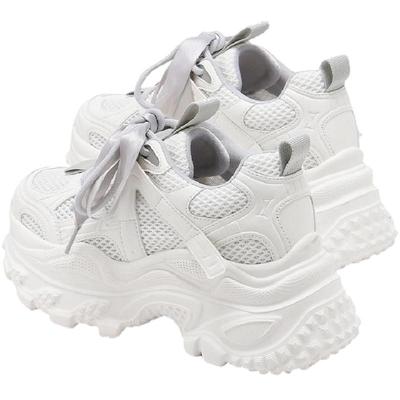 星期六厚底运动鞋女款2025春季