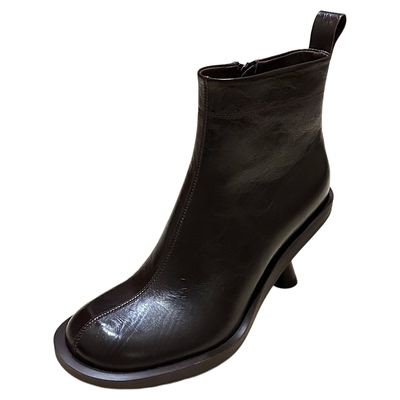 25新秋冬复古圆头细跟短靴英伦