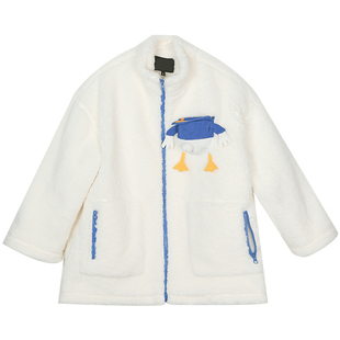 卡通贴布口袋羊羔毛绒女童外套2023新款白色棉服加厚保暖儿童冬装