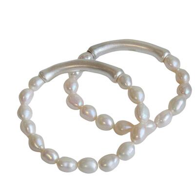 S999足银天然珍珠手链强光淡水珍珠足银手链珍珠银手镯女生礼物