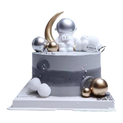 太空宇航员儿童生日蛋糕装扮