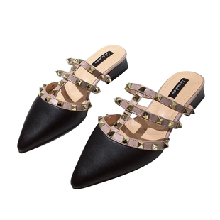 网红包头凉拖鞋女2025春夏新款尖头铆钉低跟舒适细带穆勒半拖外穿