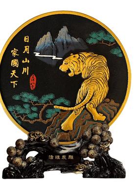 老虎摆件工艺品上山虎生肖虎年吉祥物纪念品客厅家居装饰品纪念币