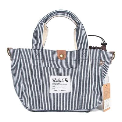 乐蒂卡大容量便携式宠物外出包