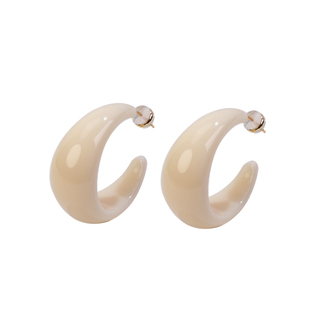 欧美白色耳环2026新款爆款高级感大耳钉简约大气夸张宽面圆形耳饰