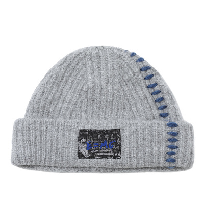 IIING帽控宇航员贴标针织帽