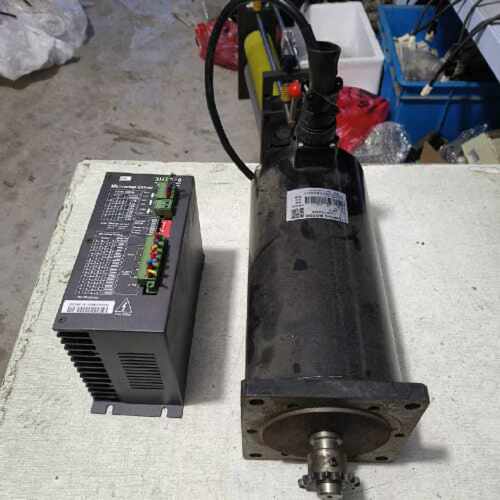议价1303H220步进电机驱动套装工业自动化控制配件适用