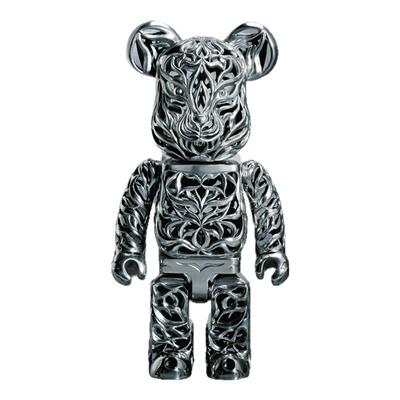 皇家雪兰莪bearbrick雕塑