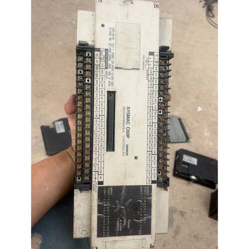 SYSMAC C60P 欧姆long PLC拆机，成色如图，功能正常