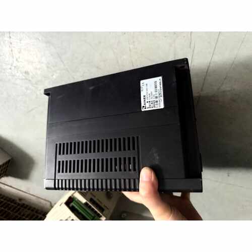 溢价-正弦变频器EM303A1R51AB