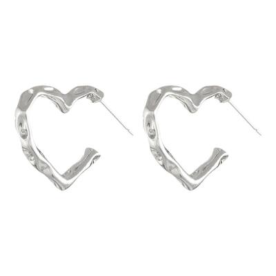 超好看爱心耳环店主推荐