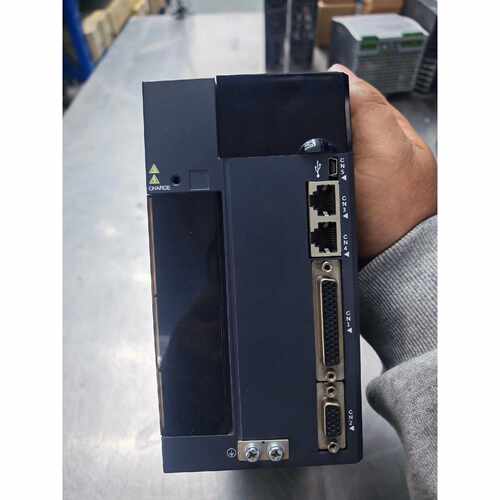 议价可维修星辰1.0KW伺服驱动器型号NAS2G6.519.5PJ