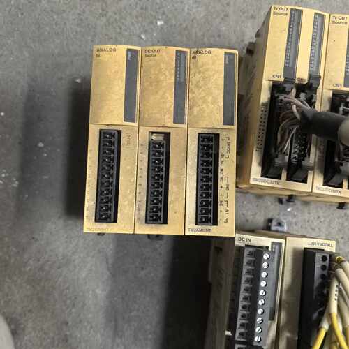 下单前咨询施耐德TM2AMI2HT拆机，施耐德TM2DDI16DT