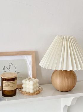 原木装饰摆饰奶油风饰品桌面拍摄软装北欧床头摆设家俱侘寂风房间