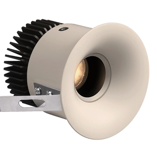 可可蛋奶无边框射灯嵌入式中古奶油风弧面乳胶漆同色仿石膏防眩