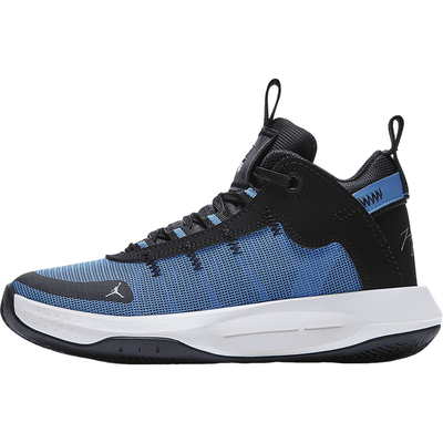 耐克大童运动耐磨篮球鞋