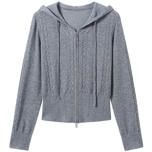 衣香丽影双拉链连帽针织开衫女25冬新款灰色学院风羊毛miu系上衣