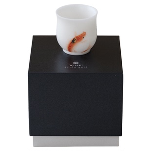 闻说|景德镇市纯手绘羊脂玉瓷描金鱼戏品茗主人杯《鱼戏》晓华制