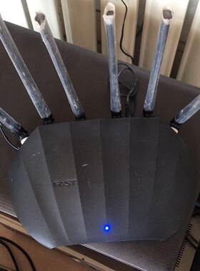 询FAST迅捷FAC1900R，1900M双频千兆端口双频无线