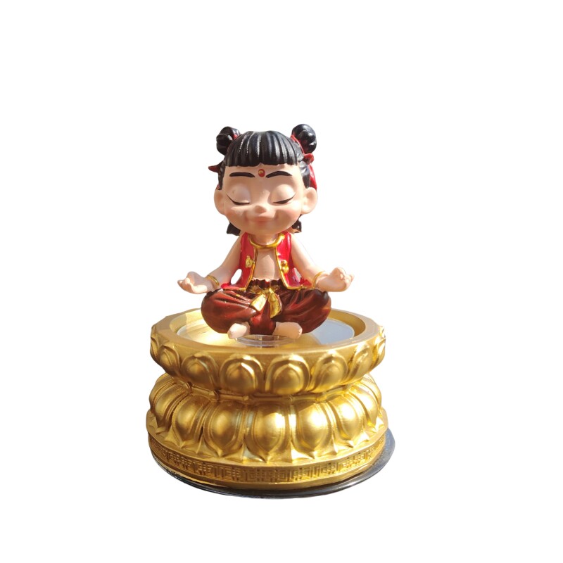 新款太阳能中控台可爱车载摆件